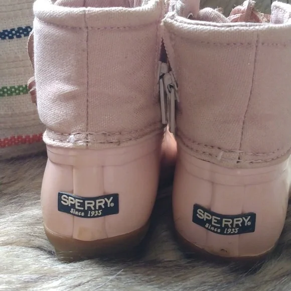 Sperry Pink Saltwater Boots - Picture 2 of 8